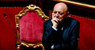 Copertina di Dragaggi, Pichetto smantella  la norma: esultano le lobby