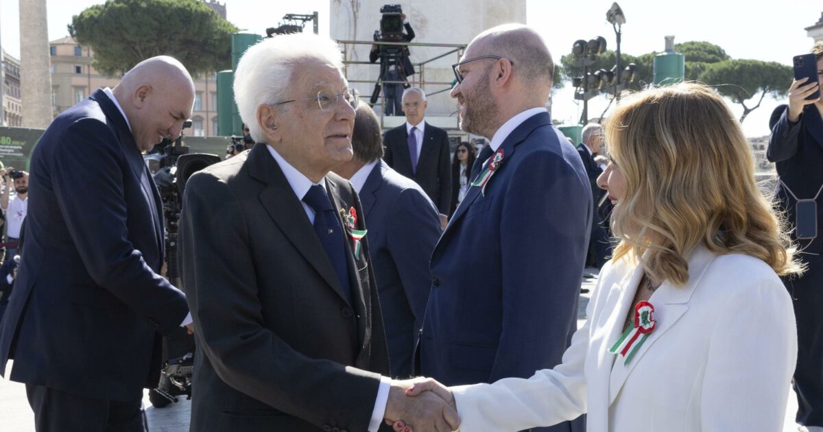 festa della repubblica mattarella l italia scelse pace e libertà meloni saldi valori dell unità
