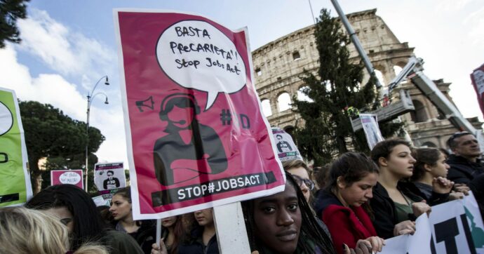 Via col Jobs Act: “In due sostituite con un software”