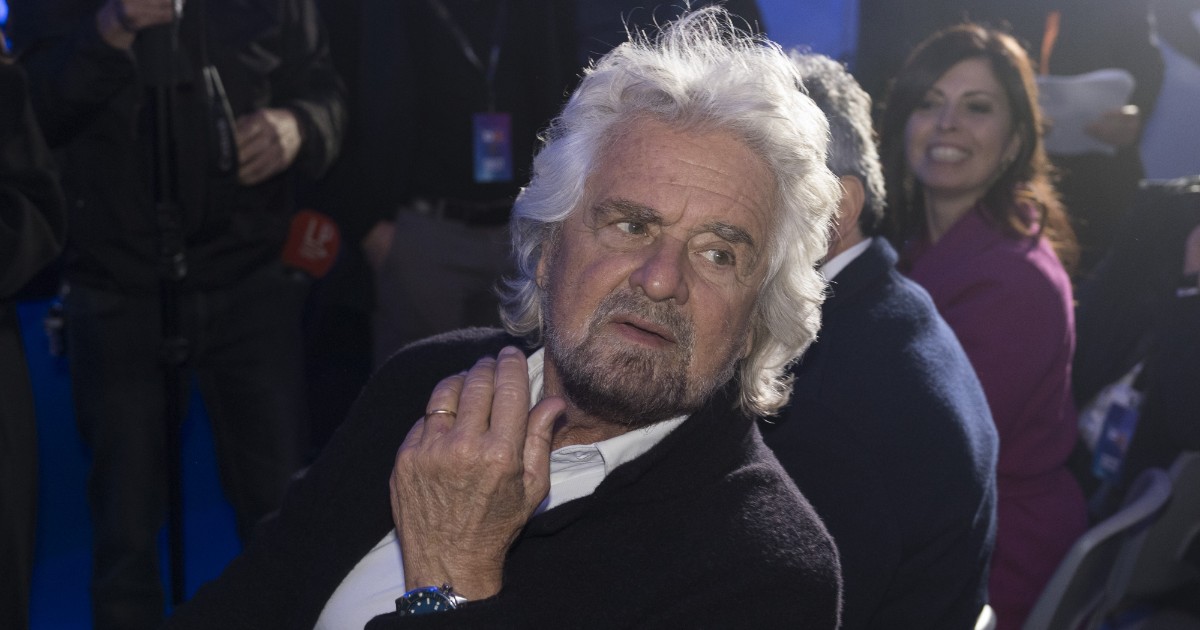 beppe grillo verso l azione legale per riprendersi simbolo e nome del m5s