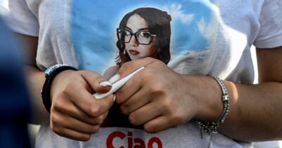 Copertina di Martina Carbonaro, “morta dopo agonia”