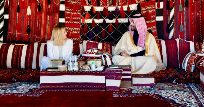 Aerei, Meloni vuole fare affari con Salman. No di Uk e Giappone