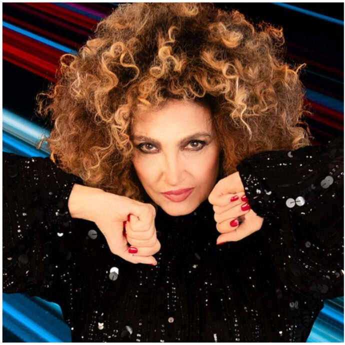 “Marcella Bella non ha gradito l’imitazione di Brenda Lodigiani”: lo rivela il settimanale Chi – IL VIDEO