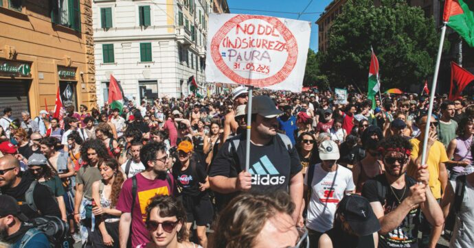 Decreto Sicurezza, ecco le nuove norme: blocchi, bavagli e mani libere agli 007