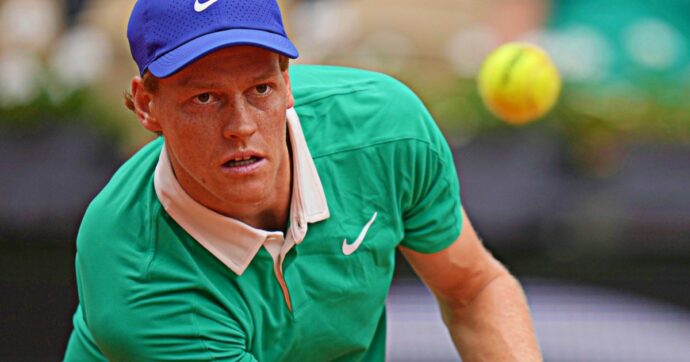 Roland Garros, Sinner è un uragano: sconfitto Bublik in tre set, è semifinale