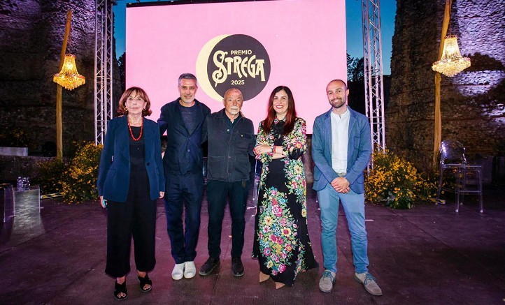 In cinquina per il premio Strega ci sono Bajani, Marasco, Terranova e Nori. Unica sorpresa l’anestesista Michele Ruol