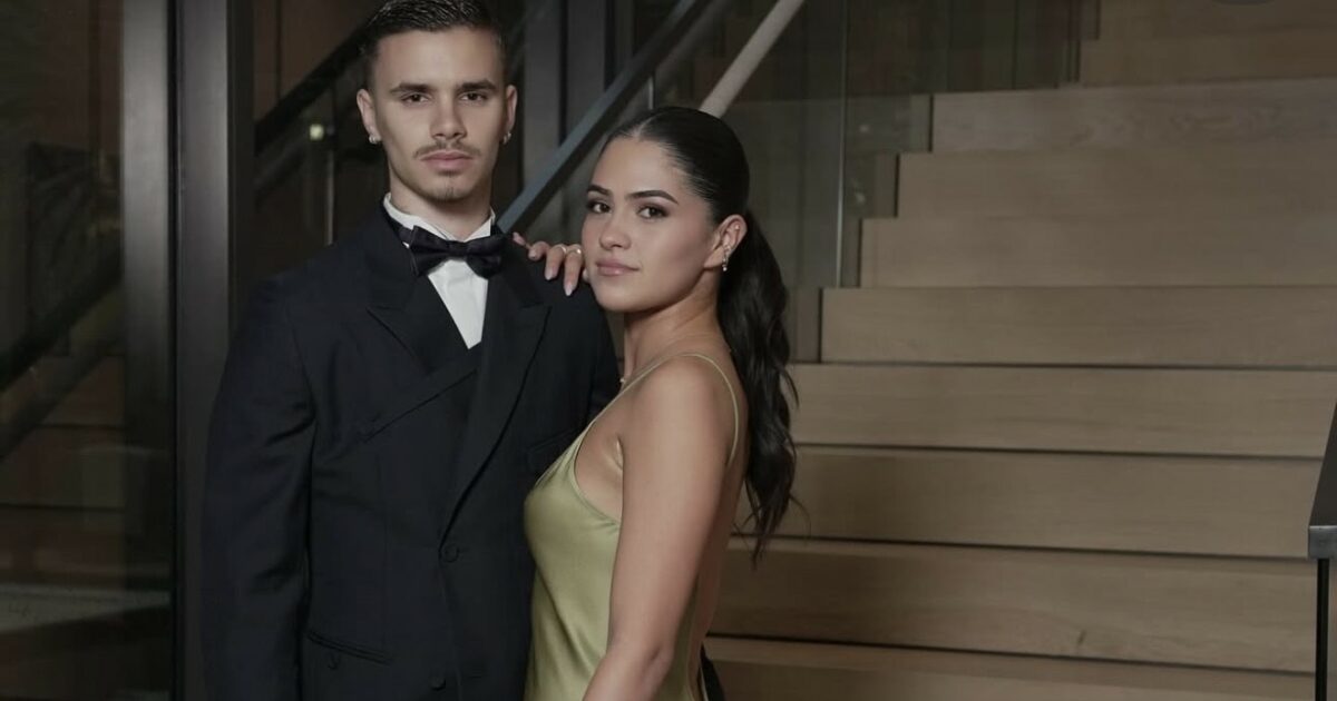 “Hanno pesato le tensioni familiari”: Romeo Beckham torna single, dopo 7 mesi è finita la storia d’amore con Kim Turnbull “Hanno pesato le tensioni familiari”: Romeo Beckham torna single, dopo 7 mesi è finita la storia d’amore con Kim Turnbull