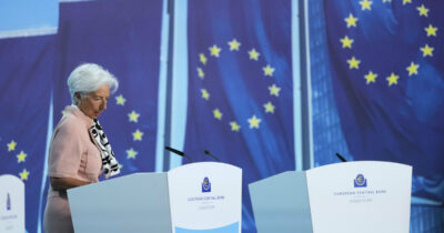 Copertina di La Bce taglia il costo del denaro al 2%. Benefici sui mutui