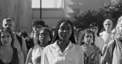 Copertina di Referendum, il comitato lancia lo spot finale sulle note di Daniele Silvestri: “Siamo tutte e tutti figli d’Italia”