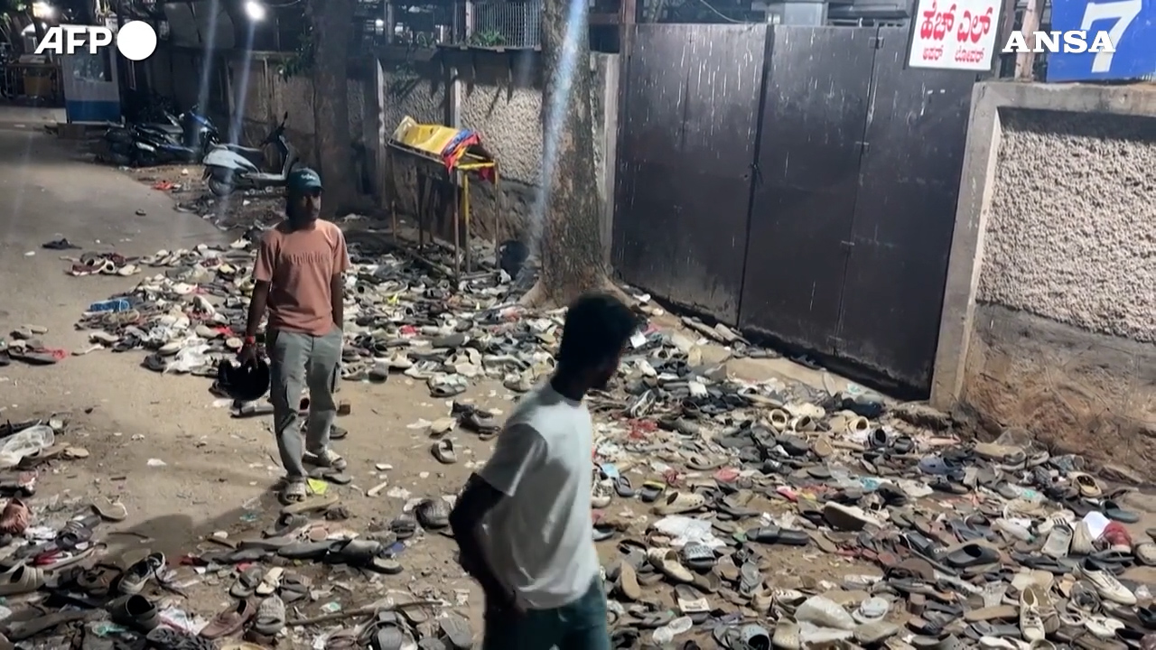 la festa si trasforma in tragedia morti e feriti per la finale di cricket dell indian premier league – video