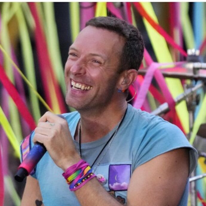 “Questa volta è davvero finita”: l’annuncio della rottura tra Chris Martin e Dakota Johnson dopo 8 anni insieme