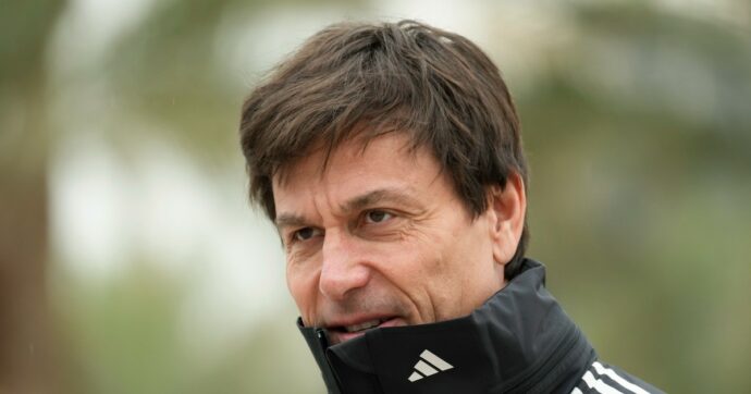 “Siamo migliori dei piloti di F1”: la surreale lite tra Toto Wolff e i tassisti romani. Cosa ha detto il team principal Mercedes