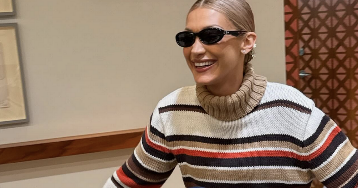 dovrebbe essere illegale fare lavorare le donne nella settimana del ciclo e anche in quella prima ne parlerò alla casa bianca così bella hadid