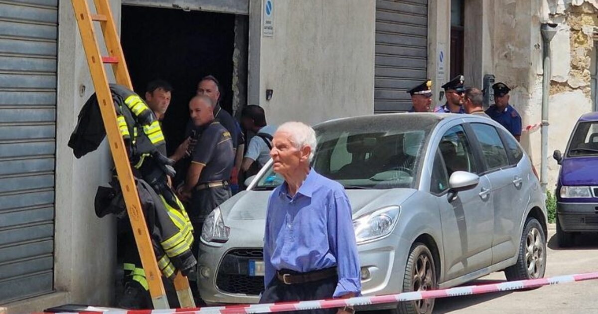 Femminicidio suicidio a Castelvetrano: insegnante uccisa dal marito infermiere Femminicidio suicidio a Castelvetrano: insegnante uccisa dal marito infermiere