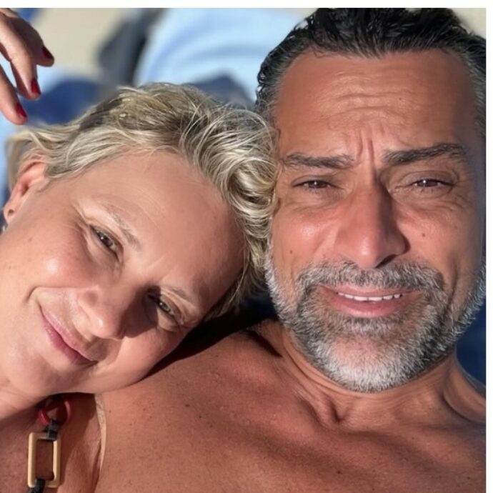 “Io e Pietro Delle Piane ci sposiamo a Cortina, è stato l’unico uomo che mi ha fatto pensare alla famiglia”: l’annuncio di Antonella Elia