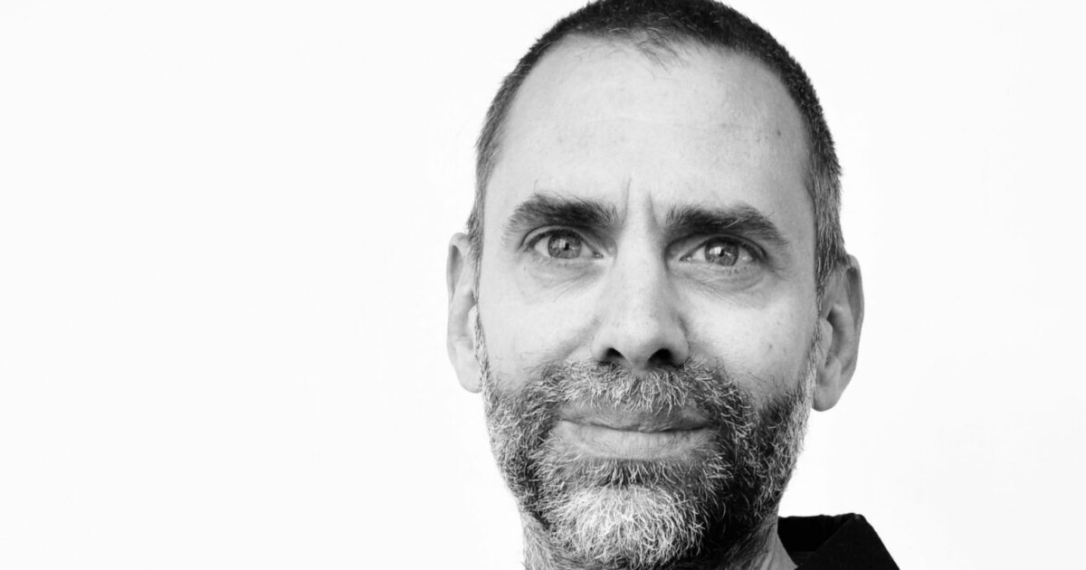 Thomas Macknson vince il Premiolino: un riconoscimento al giornalismo d’inchiesta del Fatto Quotidiano Thomas Macknson vince il Premiolino: un riconoscimento al giornalismo d’inchiesta del Fatto Quotidiano