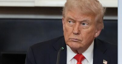 Copertina di Trump vs Musk: lo scontro sul Big beautiful bill spacca i Repubblicani. E il presidente rischia di diventare un’anatra zoppa