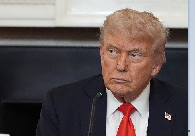 Trump vs Musk: lo scontro sul Big beautiful bill spacca i Repubblicani. E il presidente rischia di diventare un’anatra zoppa Trump vs Musk: lo scontro sul Big beautiful bill spacca i Repubblicani. E il presidente rischia di diventare un’anatra zoppa