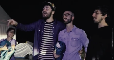 Copertina di Pinguini Tattici Nucleari a Campovolo nella notte vanno a trovare i fan appostati con le tende – VIDEO