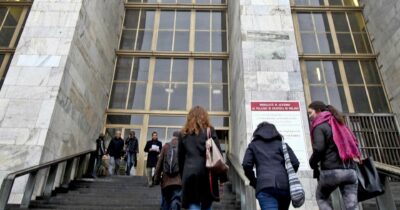 Copertina di Il rischio per Santanchè: nuove indagini per bancarotta