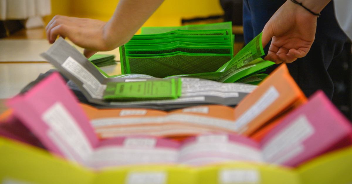 Referendum, l’imprenditore minaccia l’operaio che sostiene il Sì: “Contratto in scadenza, poi ci pensa Landini” Referendum, l’imprenditore minaccia l’operaio che sostiene il Sì: “Contratto in scadenza, poi ci pensa Landini”