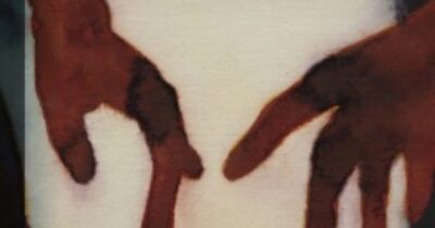 Copertina di Difficoltà economiche e mancanza di servizi, la crisi di fertilità nel mondo: “Le persone vogliono avere più figli, ma mancano le politiche”