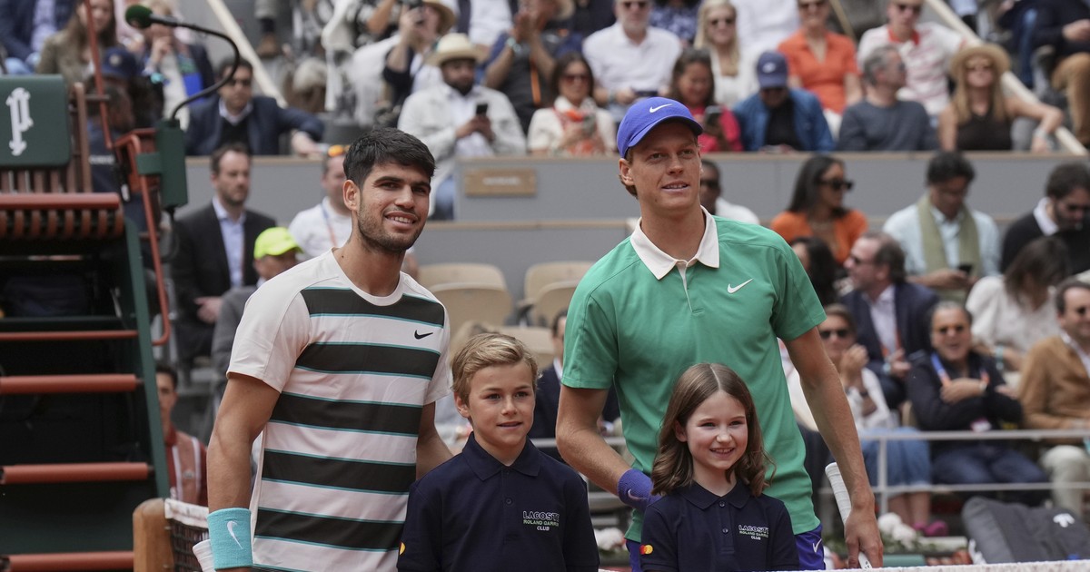 Sinner Alcaraz, tutti i record raggiunti e battuti nella finale del Roland Garros Sinner Alcaraz, tutti i record raggiunti e battuti nella finale del Roland Garros