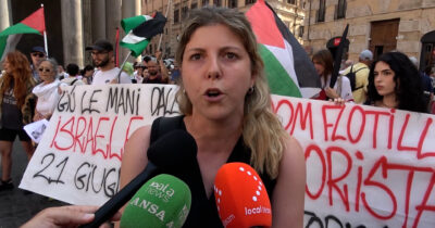 Copertina di “Inaccettabile quello che è successo alla Freedom Flotilla, Israele criminale”: sit-in a Roma
