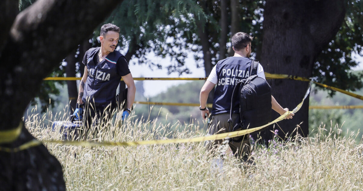 la donna e la bimba trovate morte a villa pamphili sono madre e figlia la conferma dal test del dna