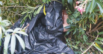 Copertina di Roma, delitto all’ombra del Cupolone e gli invisibili che nessuno aiuta