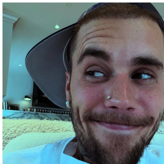 “Preoccupatevi per voi stessi, nonni”: Justin Bieber sbotta sui social, ecco cos’è successo