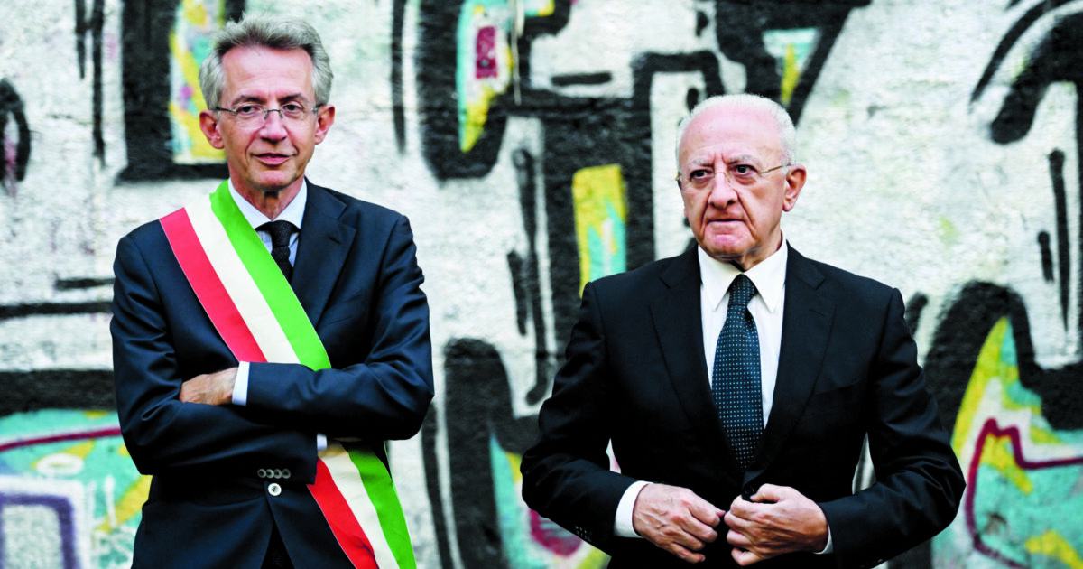 regionali in campania la corsa contro il tempo di manfredi per il candidato del centrosinistra la paura si chiama de luca