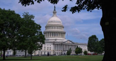 Copertina di La riforma di Trump che prende ai poveri per dare ai ricchi. Tolti 1.600 dollari ai più indigenti