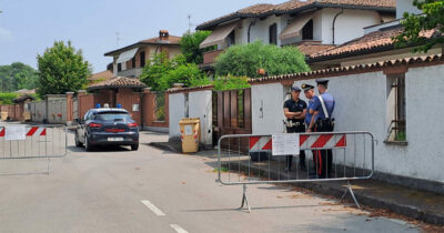 Copertina di Garlasco, incidente probatorio al via: consegnati i reperti. Garofano: “Il Ris? Fece un lavoro pregevole”