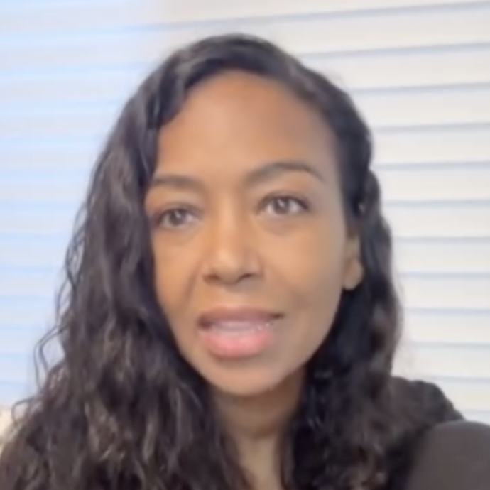 È morta Ananda Lewis, l’ex vj di MTV aveva un cancro al seno al quarto stadio. Aveva fatto un appello ai follower: “La diagnosi precoce può salvargli la vita”