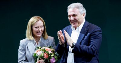 Copertina di La Cisl amica del governo: arriva il premio per Sbarra