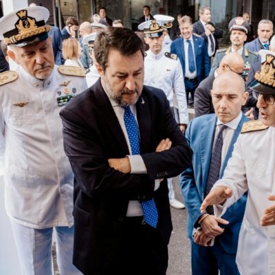Copertina di La festa di Salvini per la Capitaneria costa 350 mila euro