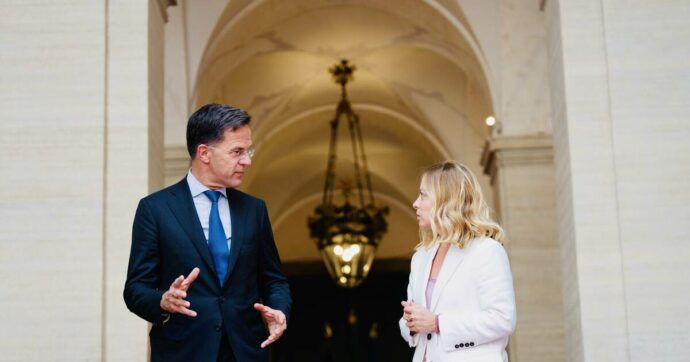 L’Italia non potrà mantenere la promessa del 5%: siamo imbattibili per ipocrisia e opportunismo