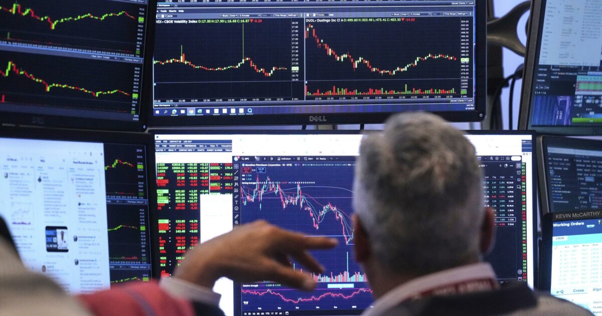 Fiammata del prezzo del petrolio (+ 7%) dopo gli attacchi israeliani. Borse in calo Fiammata del prezzo del petrolio (+ 7%) dopo gli attacchi israeliani. Borse in calo