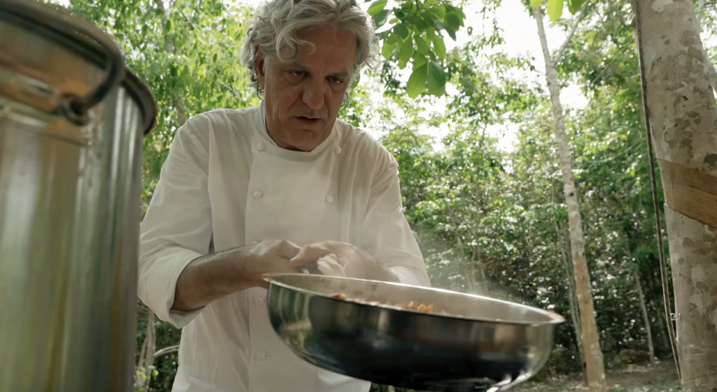 giorgio locatelli con le tagliatelle al rag249 lascia in mutande i concorrenti di money road 8211 video