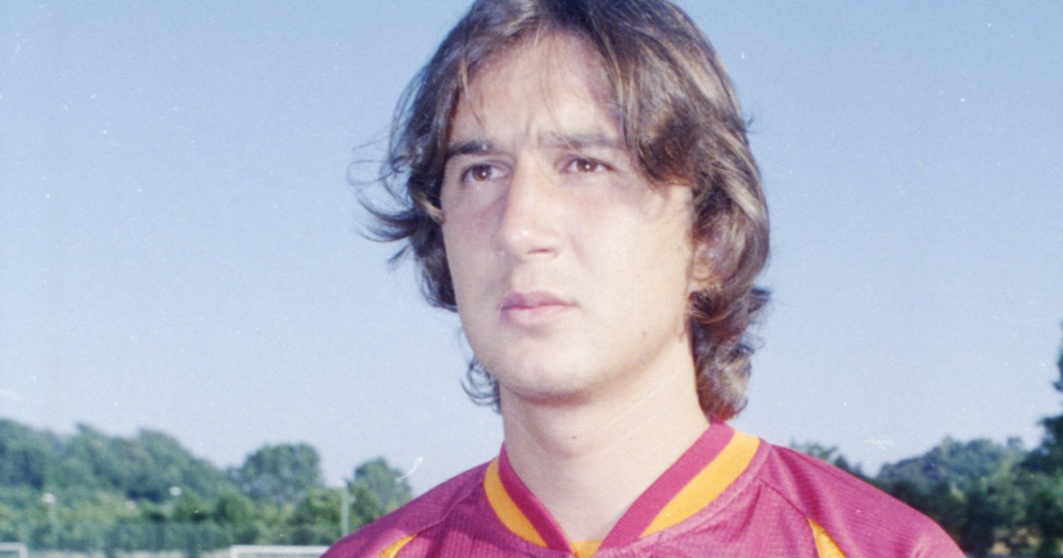Ti ricordi… Cristiano Scapolo: “Esordio all’Inter col Trap, poi Ulivieri, Mondonico, Guidolin: il mio preferito resta Francesco” Ti ricordi… Cristiano Scapolo: “Esordio all’Inter col Trap, poi Ulivieri, Mondonico, Guidolin: il mio preferito resta Francesco”