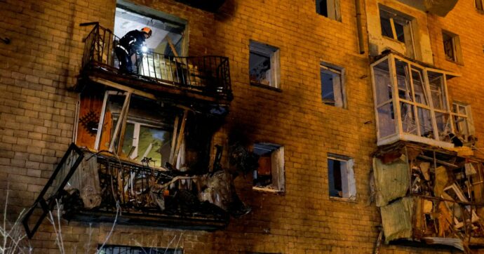 L’Ucraina perde  altri tre villaggi, nuovi aiuti da Ue