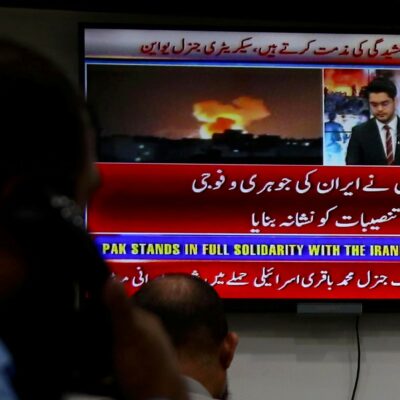 Copertina di Attacco all’Iran: fuga di notizie sul piano e Bibi ha anticipato tutto. “Il vero danno è al know how sul nucleare”