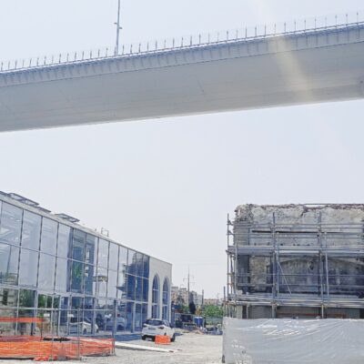 Copertina di Inaugurato da sei mesi, il Memoriale Morandi sta già perdendo pezzi