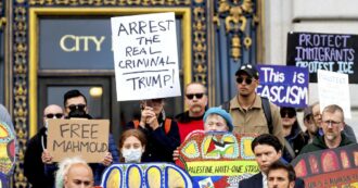 Trump si fa la sua parata in stile nordcoreano e mostra tutta la debolezza