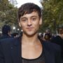 Copertina di “A 10 anni vedevo ombre malefiche, i miei non volevano un figlio campione. Per mio padre vinsi una medaglia olimpica”: Tom Daley a cuore aperto
