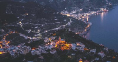 Copertina di Cresce l’inchiesta sul ‘Sistema Sorrento’: altri due indagati e decine di segnalazioni