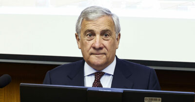 Copertina di “Il diritto internazionale conta fino a un certo punto”. È questo l’ ‘ipse dixit’ dell’anno