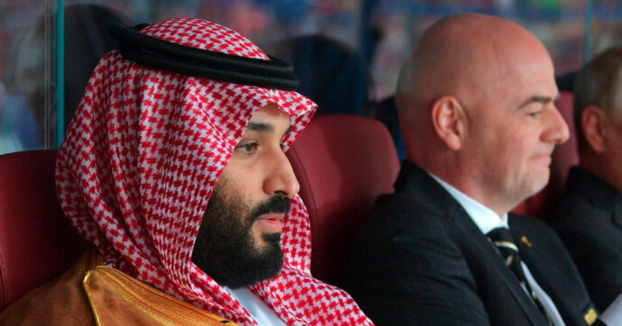 Chi comanda nel pallone. Così il mondiale per club spalanca a bin Salman le porte del calcio Fifa