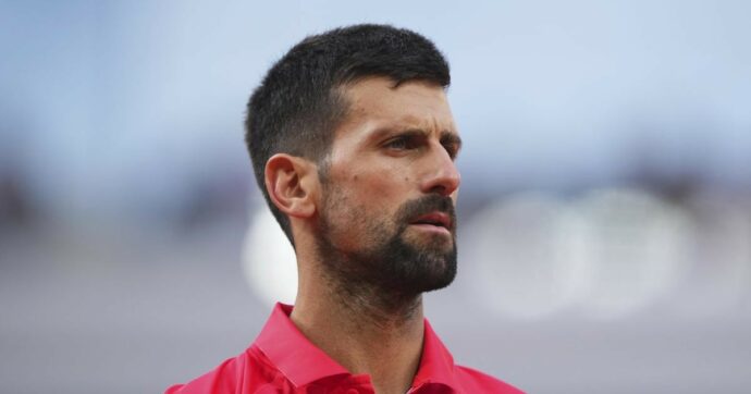 “Mio padre andò dagli usurai a Belgrado per me”: le rivelazioni choc di Djokovic. Poi fissa l’obiettivo pre-ritiro